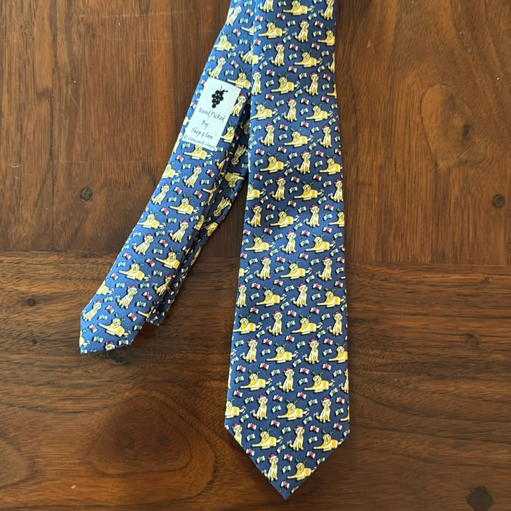 Vineyard Vines boys Christmas Holiday Dog Tie